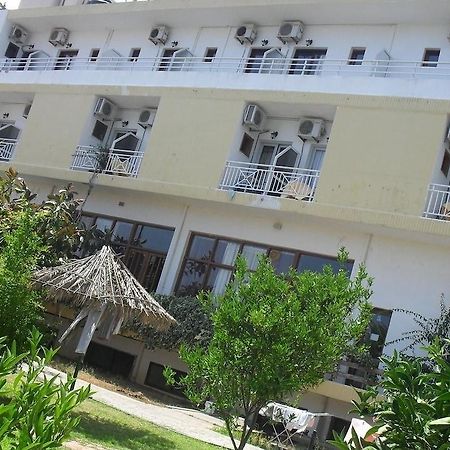 Armonia Hotel Stalís Ngoại thất bức ảnh