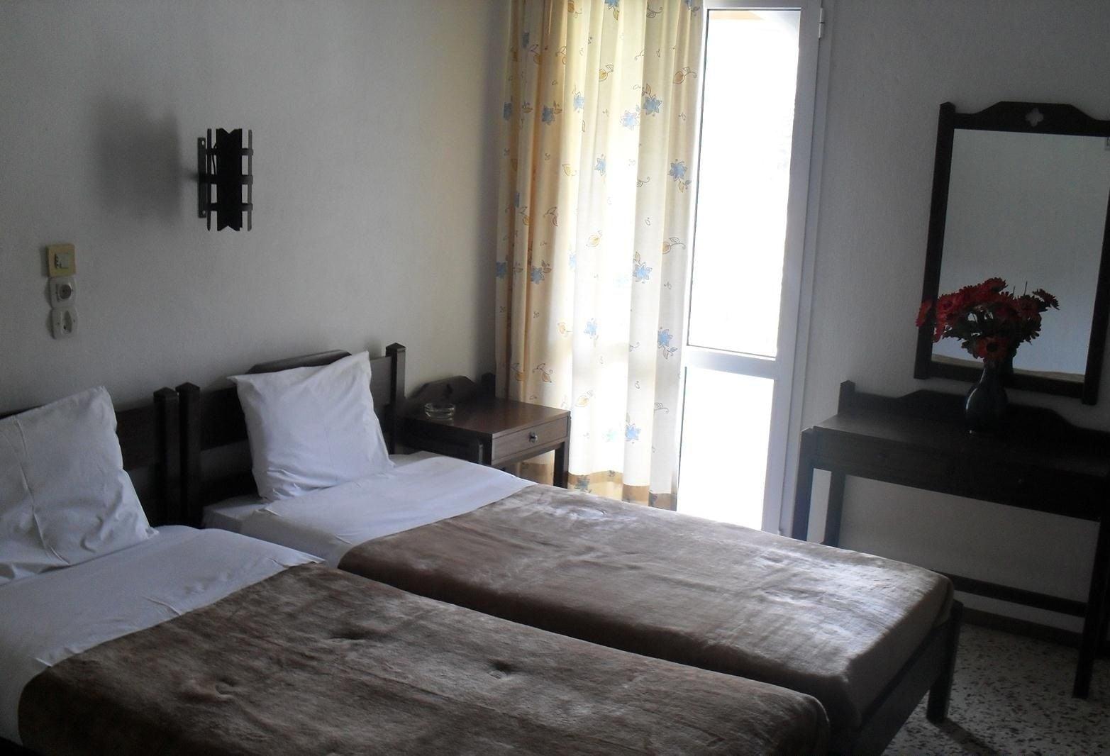 Armonia Hotel Stalís Ngoại thất bức ảnh