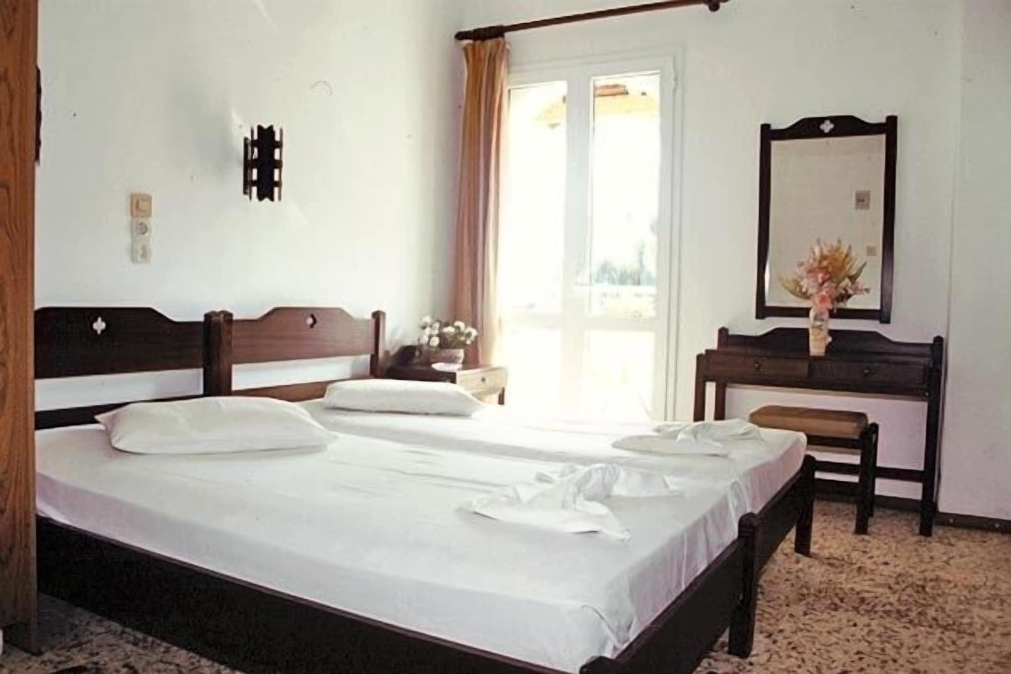 Armonia Hotel Stalís Ngoại thất bức ảnh